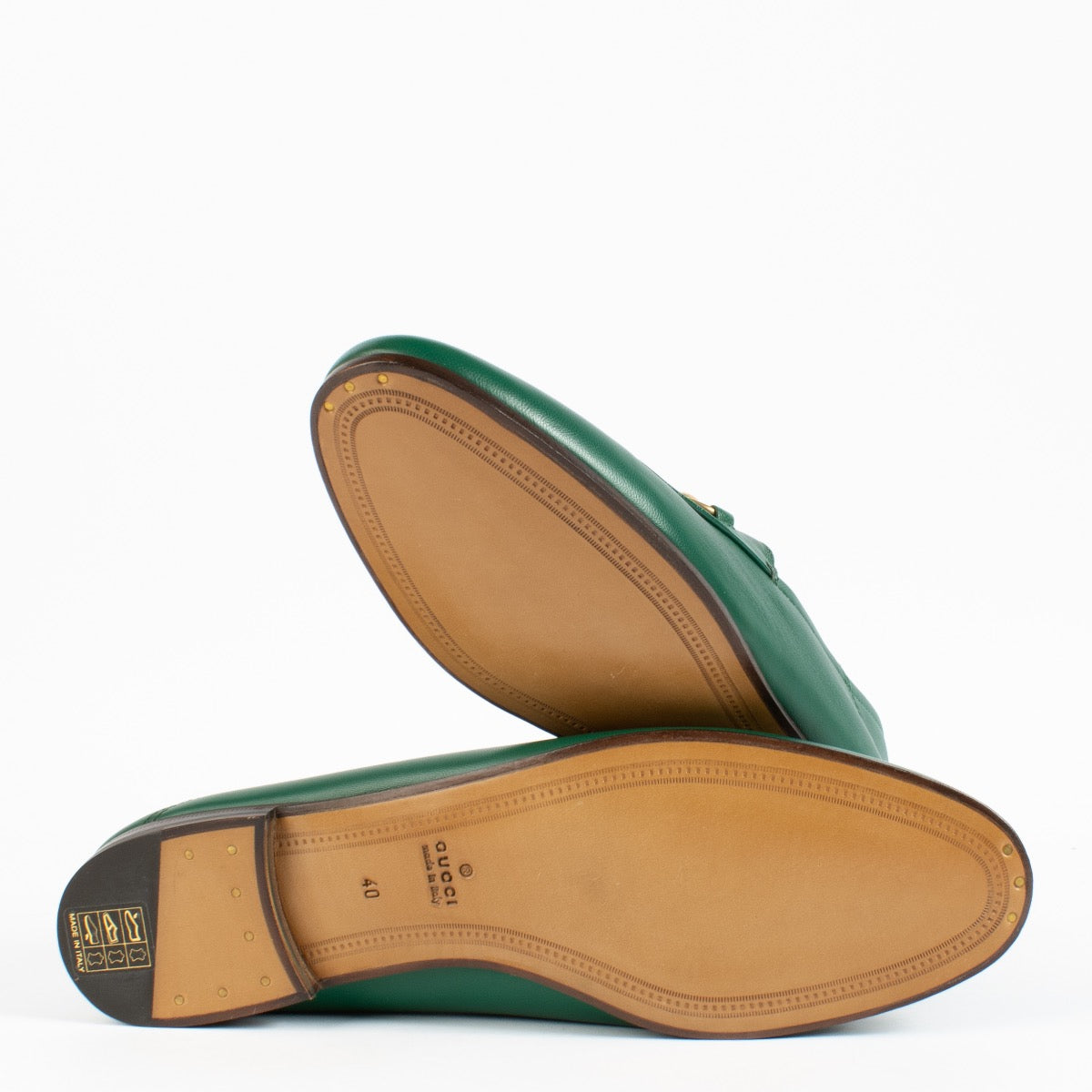 shop 100% authentic second hand Gucci Green Horsebit Loafers - Size 40 on Labellov.com