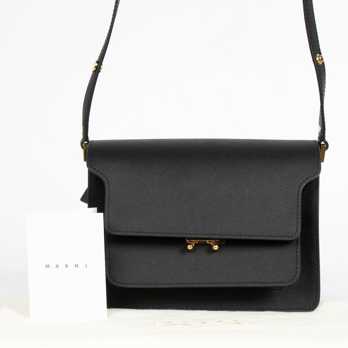 Authentic pre-loved Marni Black Medium Trunk Shoulder Bag on Labellov.com