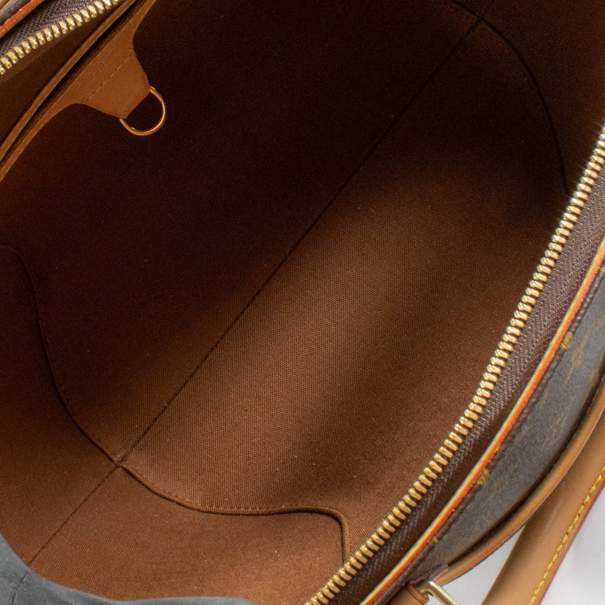 shop 100% authentic second hand Louis Vuitton Monogram Ellipse MM on Labellov.com