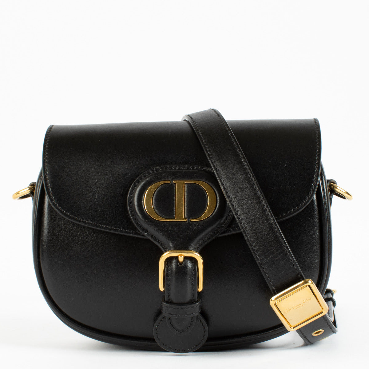 Adjustable shoulder strap with maximum drop approx. 55 cm