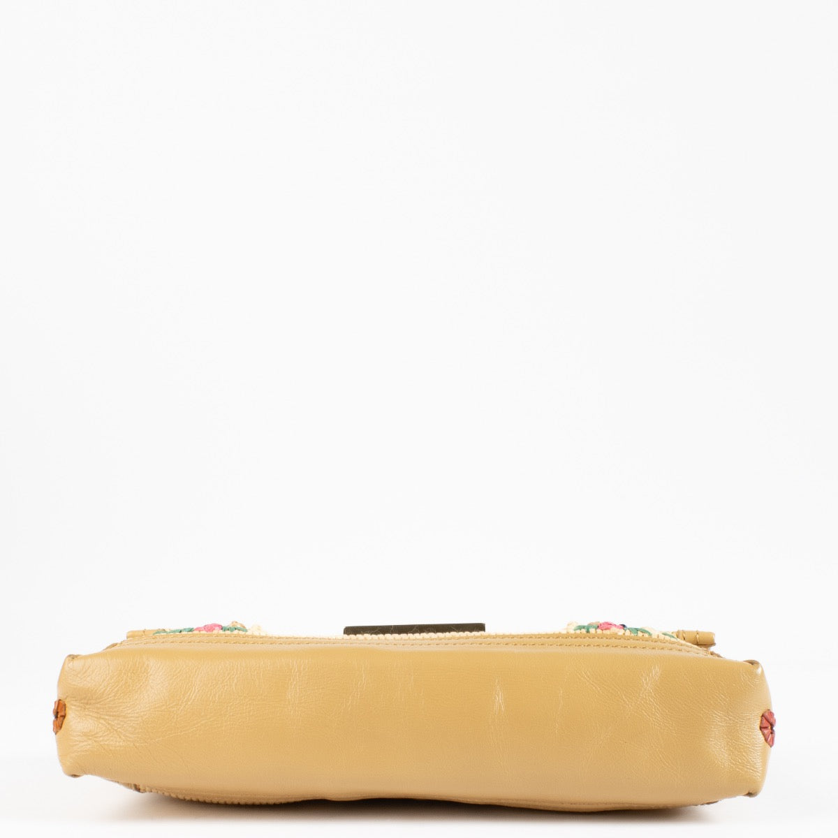 shop 100% authentic second hand Fendi Beige Raffia Baguette Bag on Labellov.com