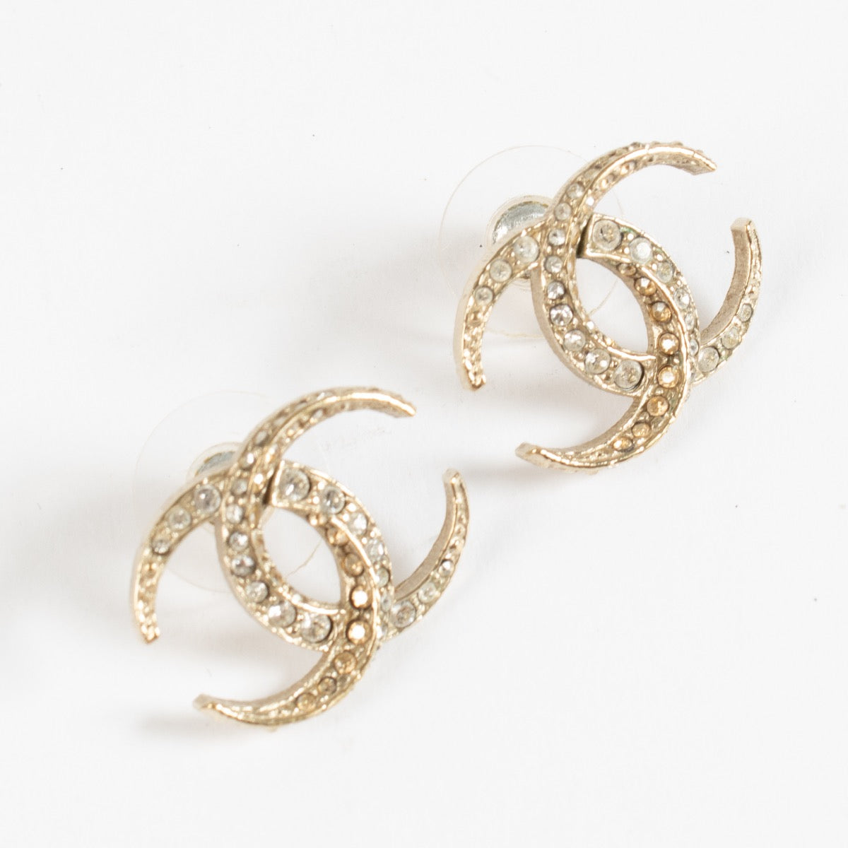 Shop 100% authentic second hand Chanel 15c Gold CC Crystal Earrings on Labellov.com