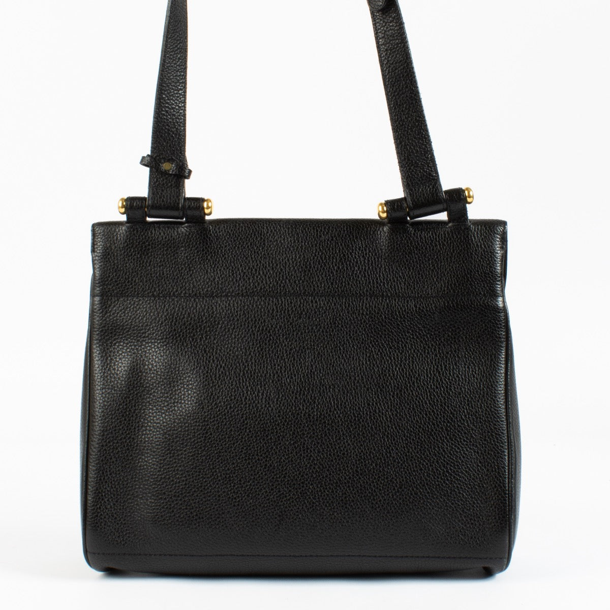 Shop safe online at Labellov in Antwerp, Brussels and KNokke this 100% authentic second hand Delvaux Black Impromptu Shoulder Bag
