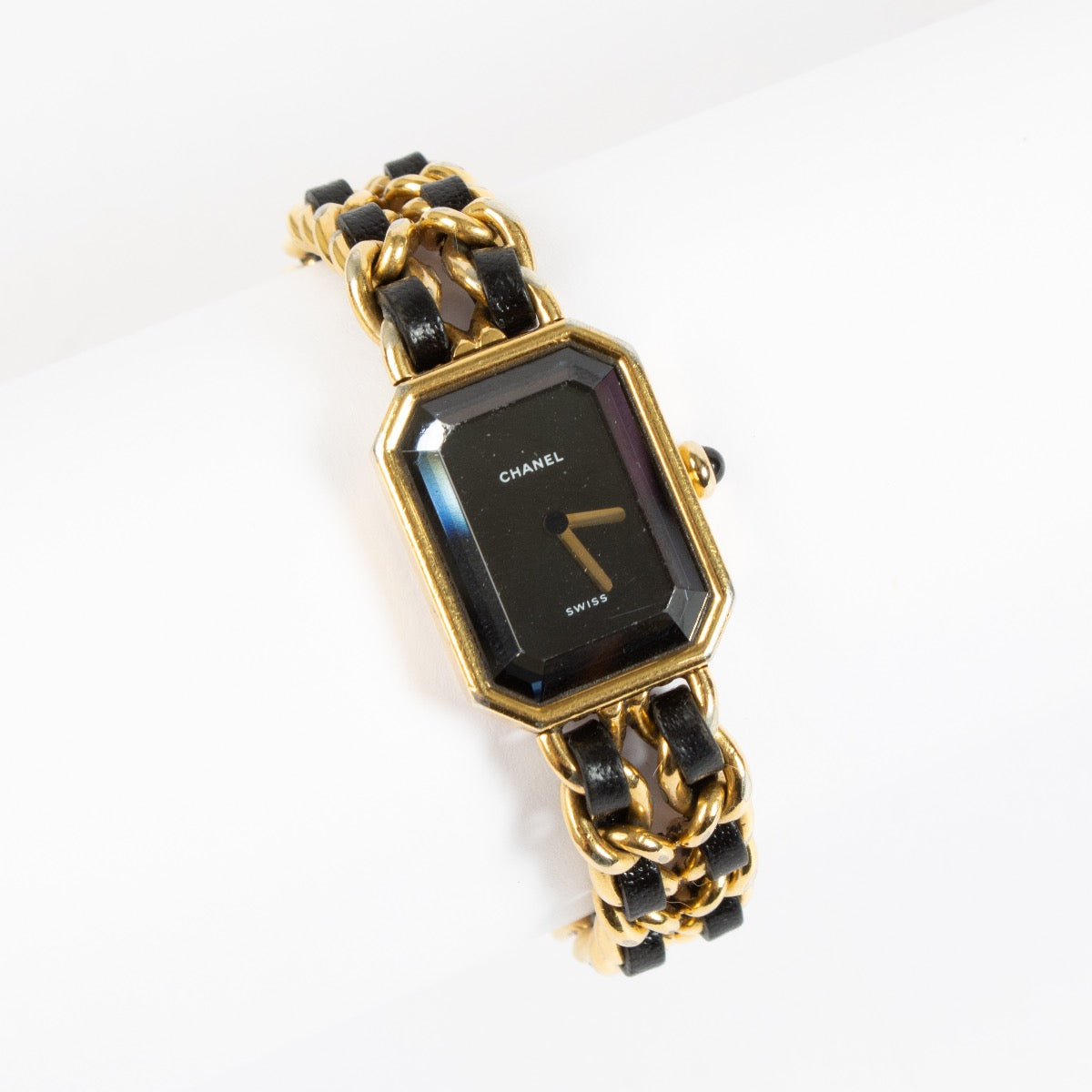 shop 100% authentic second hand Chanel Gold Première Rock Watch on Labellov.com