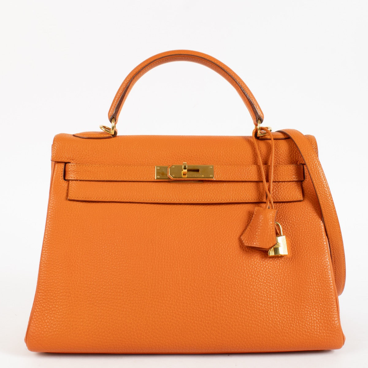 Authentic second hand vintage designer luxury Hermès Kelly 32 Orange Togo GHW on www.labellov.com
