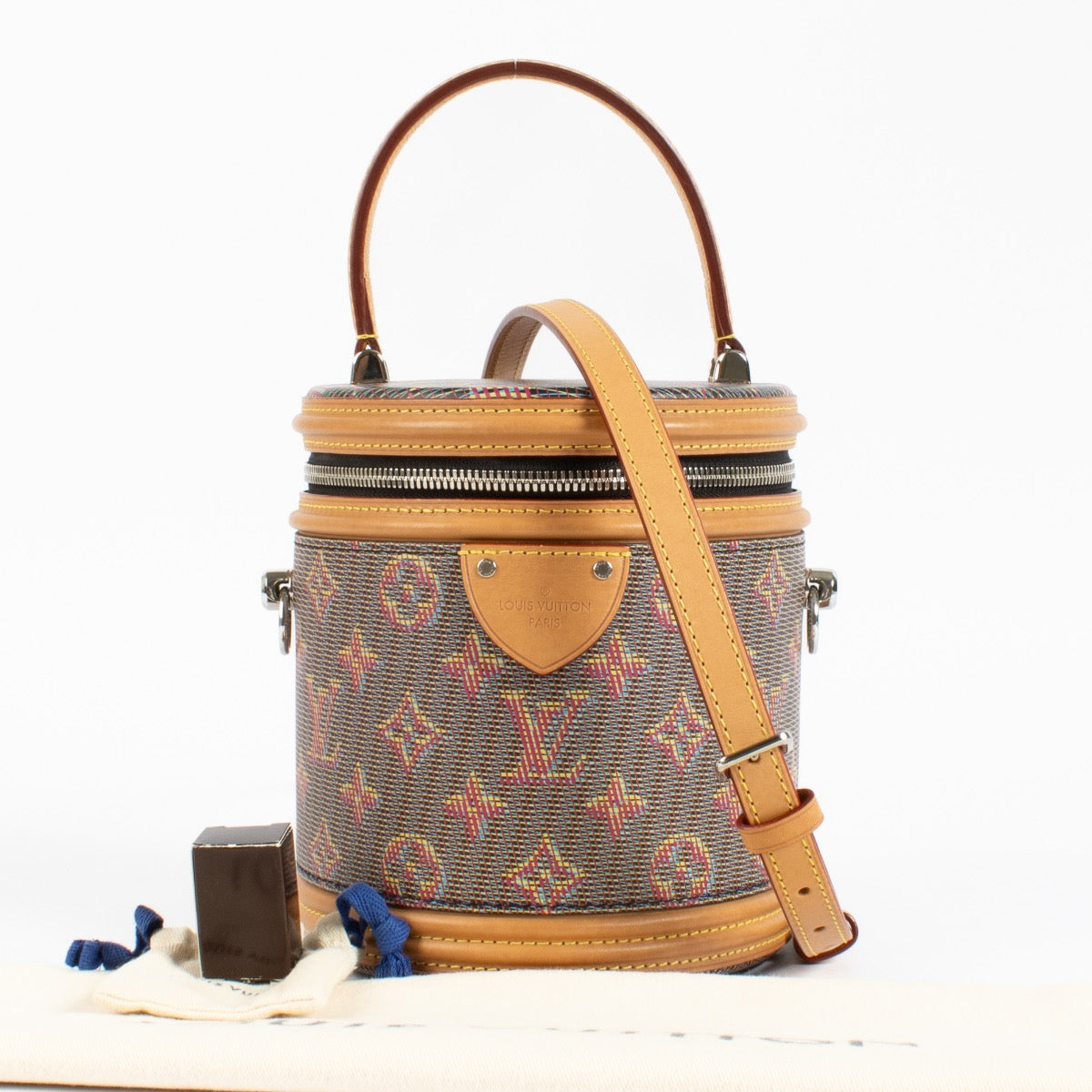 authentic preloved Louis Vuitton 'LV pop' Cannes Bag on Labellov.com