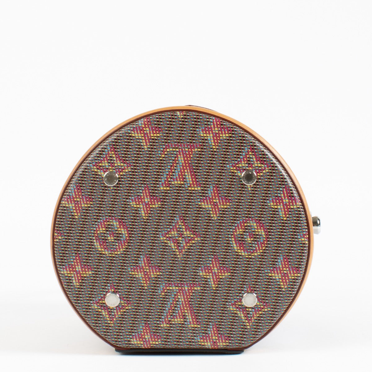 authentic preloved Louis Vuitton 'LV pop' Cannes Bag on Labellov.com