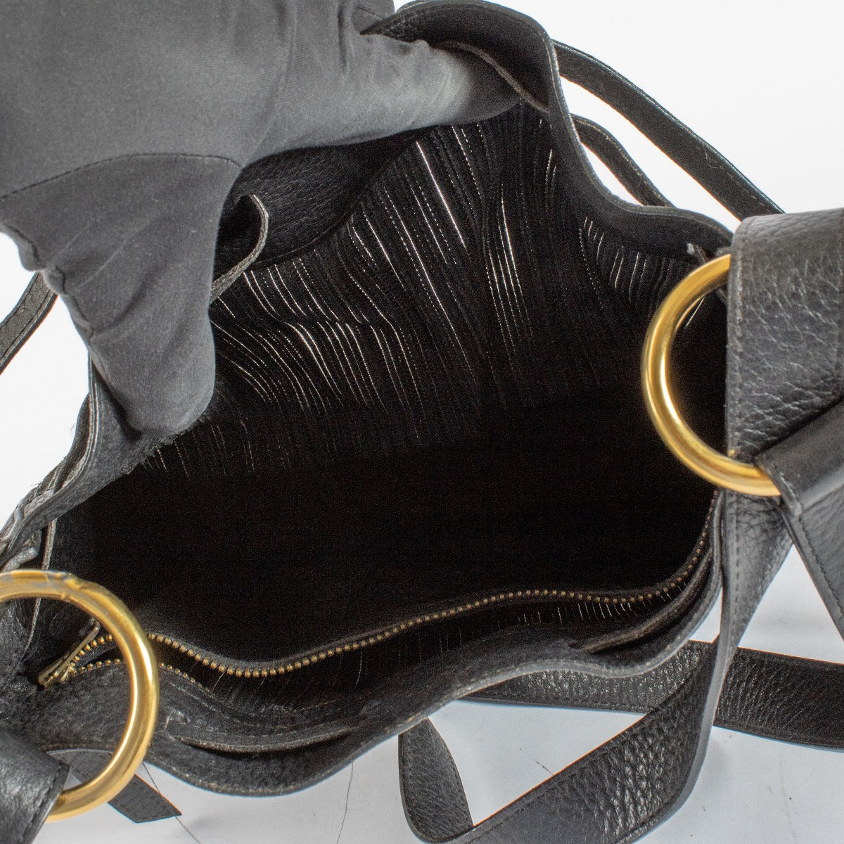 authentic preloved Delvaux Black Toile De Cuir Shoulder Bag on Labellov.com