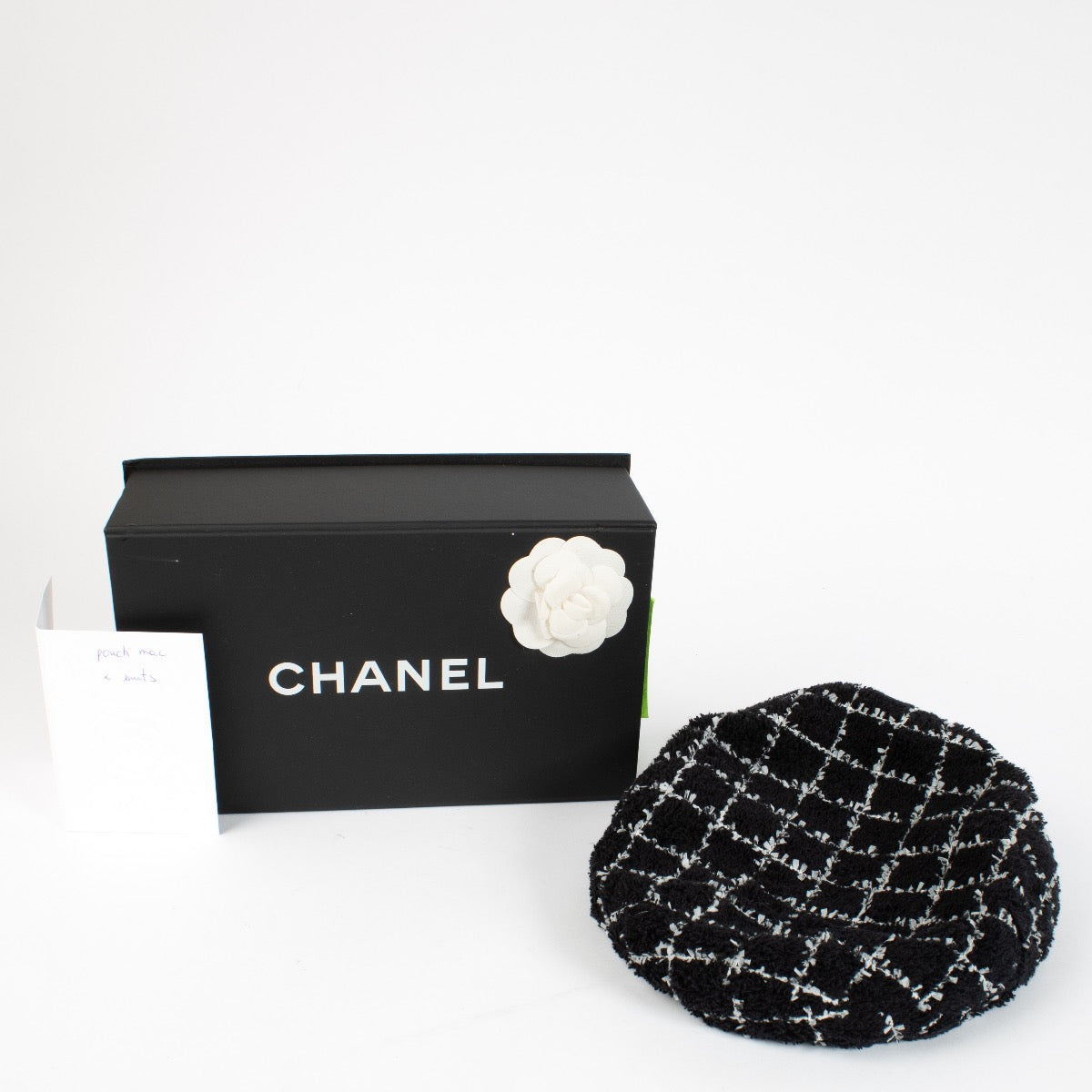 shop 100% authentic second hand Chanel Black Tweed Beret - Size M on Labellov.com
