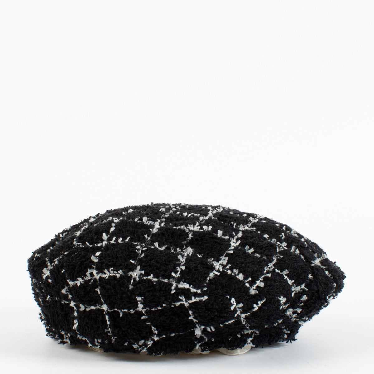 shop 100% authentic second hand Chanel Black Tweed Beret - Size M on Labellov.com