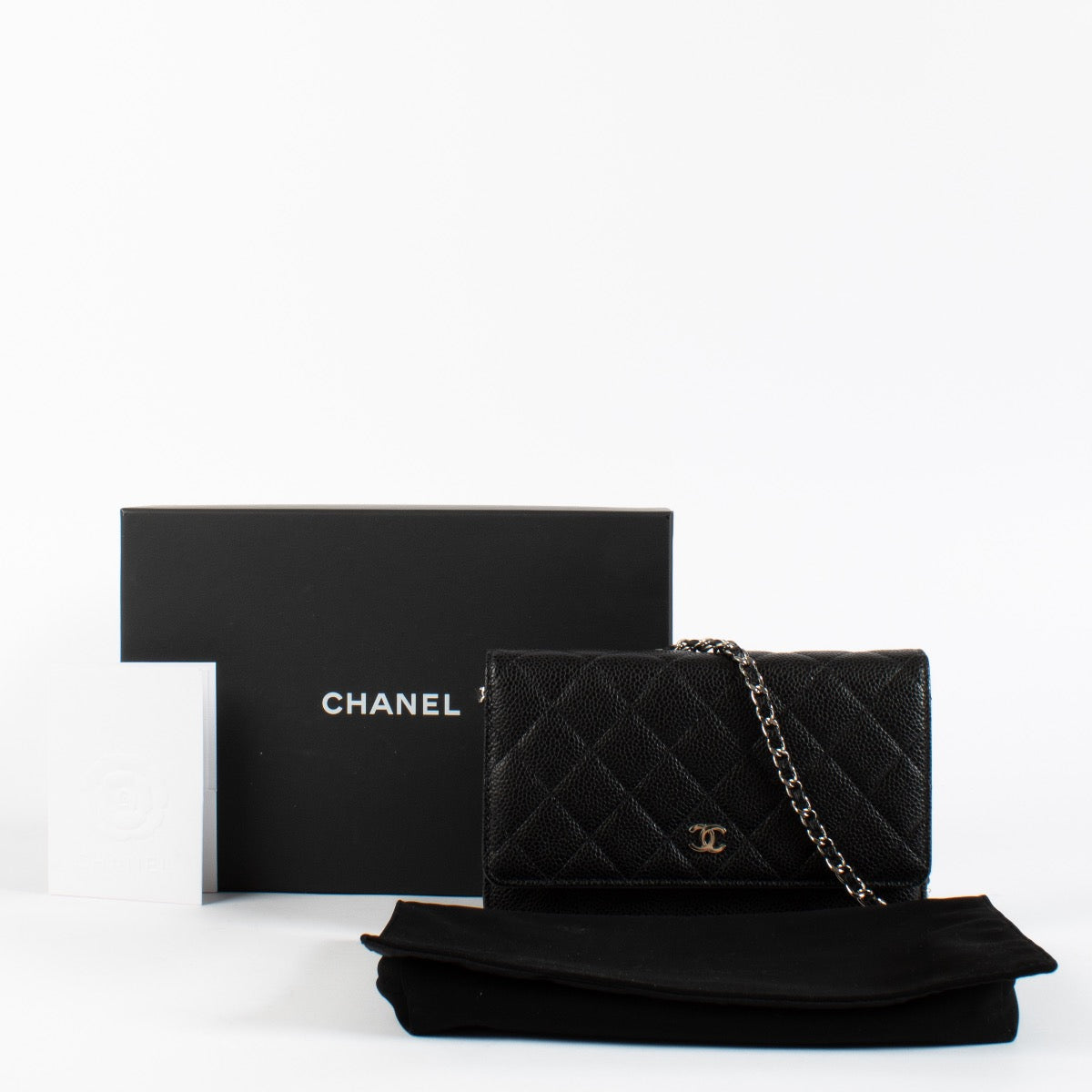 authentic preloved Chanel Black Caviar Wallet On Chain on Labellov.com