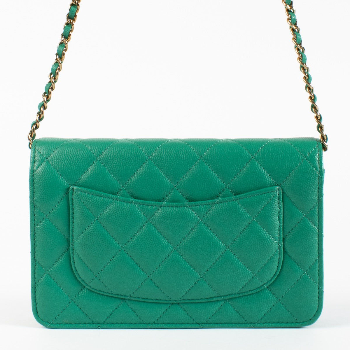 authentic preloved Chanel Green Caviar Wallet On Chain on Labellov.com