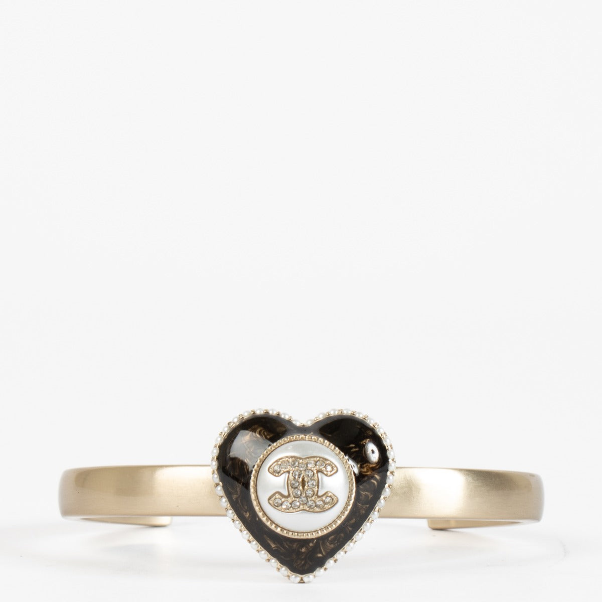 Authentic pre-loved Chanel 22B Heart Bangle Bracelet on Labellov.com