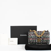 authentic preloved Chanel Tweed Sequin Chanel 19 Wallet On Chain on Labellov.com