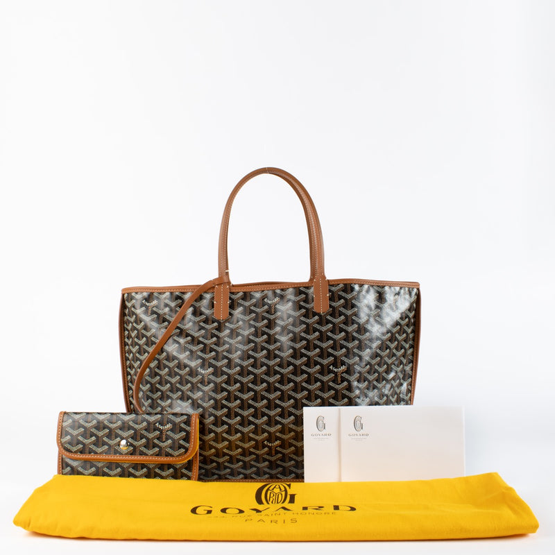 Shop safe online at Labellov in Antwerp, Brussels and Knokke this 100% authentic second hand Goyard Cognac Goyardine Canvas Small Anjou Tote. Veilig online tweedehands authentieke Goyard Cognac Goyardine Canvas Small Anjou Tote kopen bij Labellov.