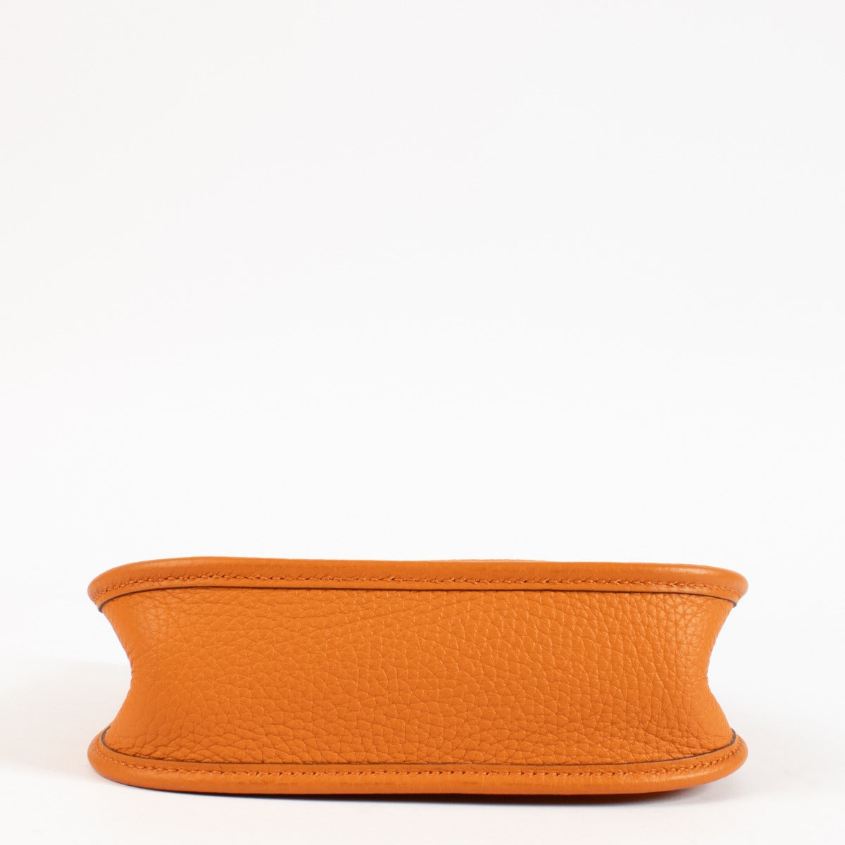 Authentic pre-loved Hermès Evelyne 16 Orange Clemence GHW on Labellov.com