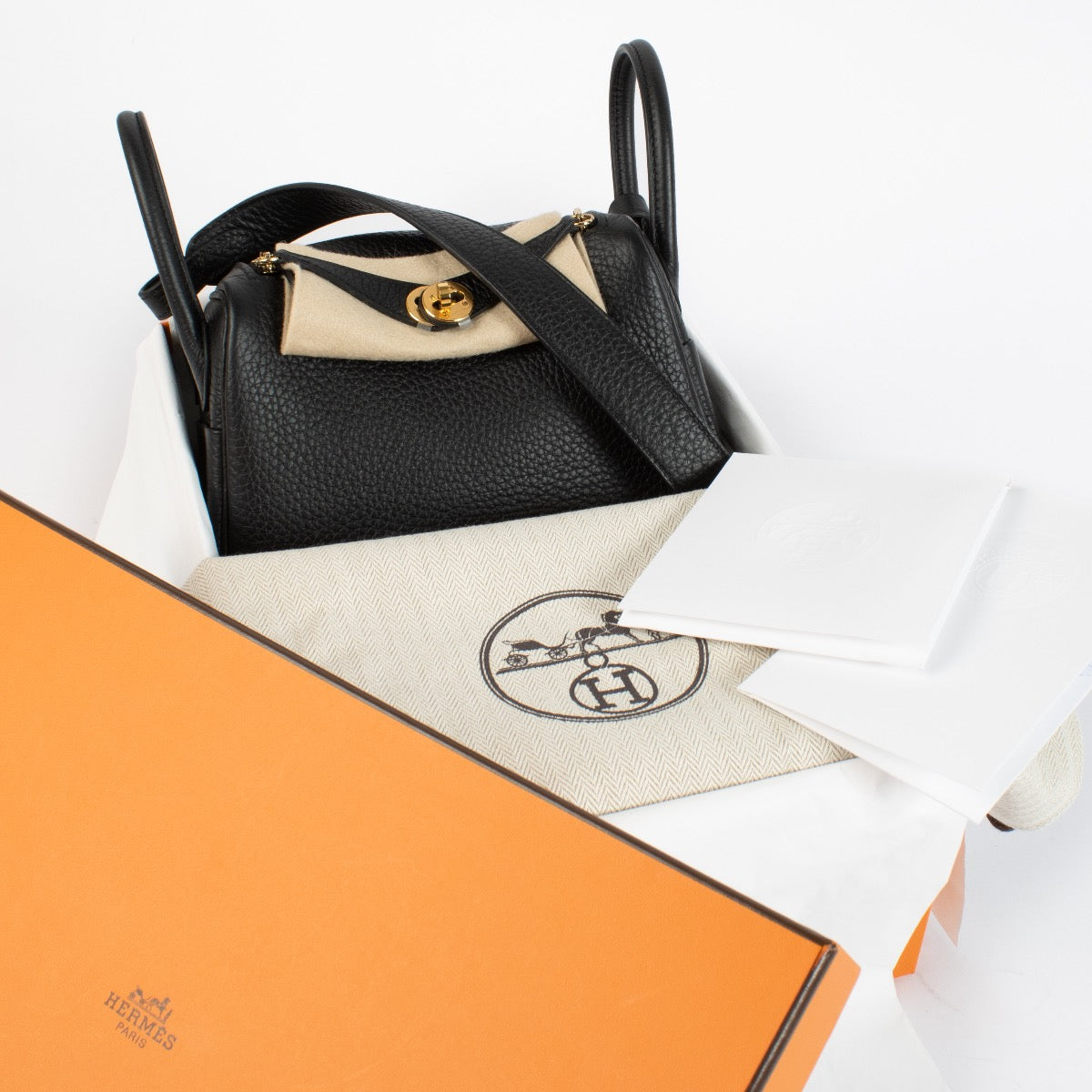 shop 100% authentic second hand Hermès Lindy Mini Black Clemence GHW on Labellov.com