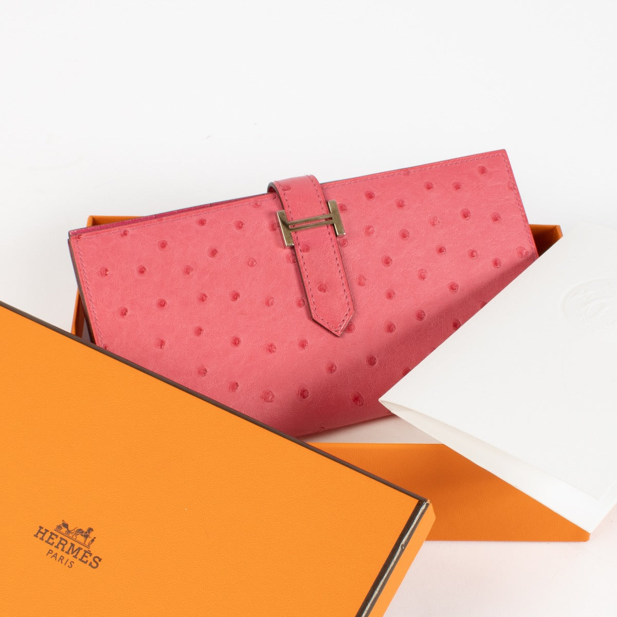 shop 100% authentic second hand Hermès Bearn Pink Ostrich Long Wallet on Labellov.com