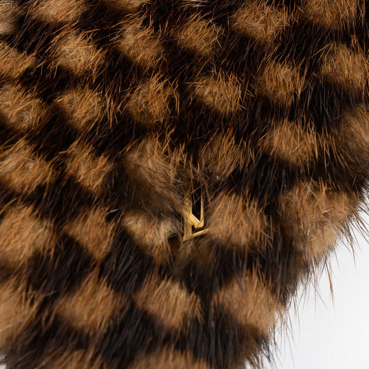 Authentic pre-loved Louis Vuitton Brown Damier Mink Fur Collar on Labellov.com