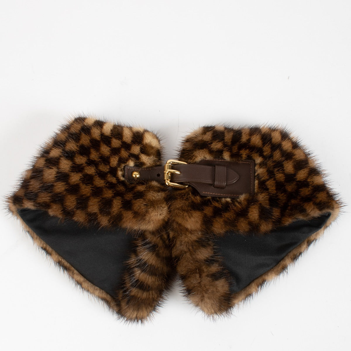 Authentic pre-loved Louis Vuitton Brown Damier Mink Fur Collar on Labellov.com