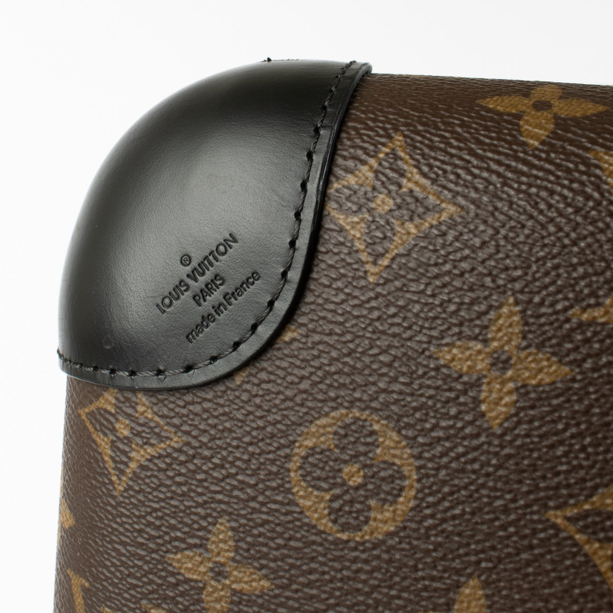 Authentic preloved Louis Vuitton Monogram Horizon 55 Trolley on labellov.com