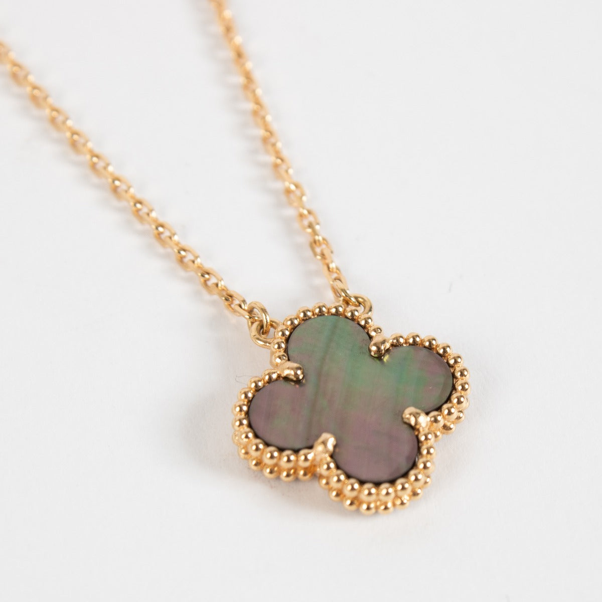 authentic preloved Van Cleef & Arpels Vintage Alhambra Necklace on Labellov.com