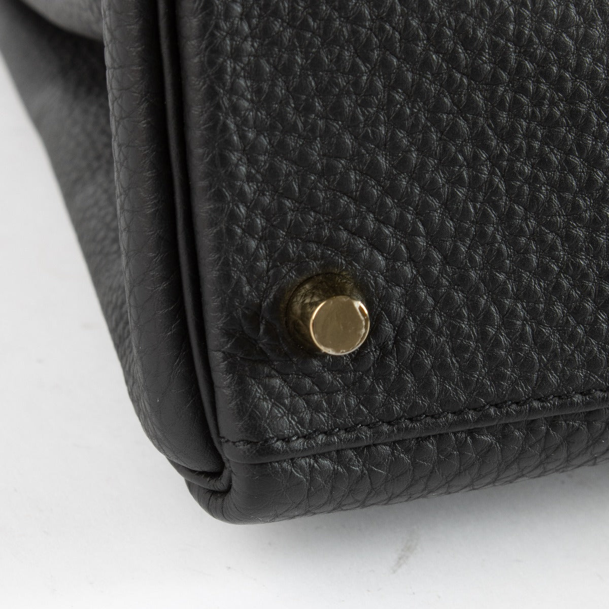 Hermès Kelly 32 Zwart Togo GHW
