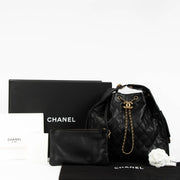 Shop safe online at Labellov in Antwerp, Brussels and Knokke this 100% authentic second hand Chanel Black Caviar Medium Chanel 25 Bag. Veilig online tweedehands authentiek Chanel Black Caviar Medium Chanel 25 Bag handtas kopen bij Labellov.