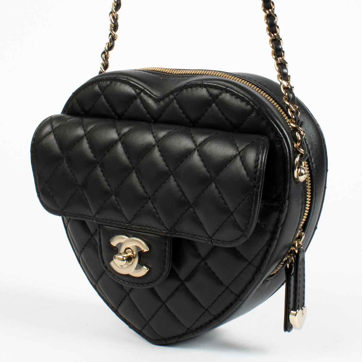 Sac Cœur Large Chanel 22S CC In Love en Agneau Noir