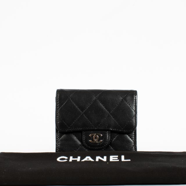 Shop the authentic Chanel Black Lambskin Small Classic Flap Wallet second hand on Labellov.com.
