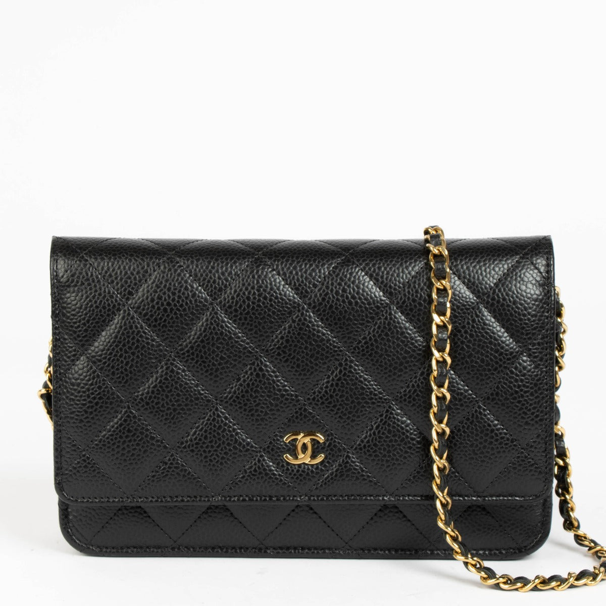 Authentic Chanel Black Caviar Wallet On Chain on Labellov.com