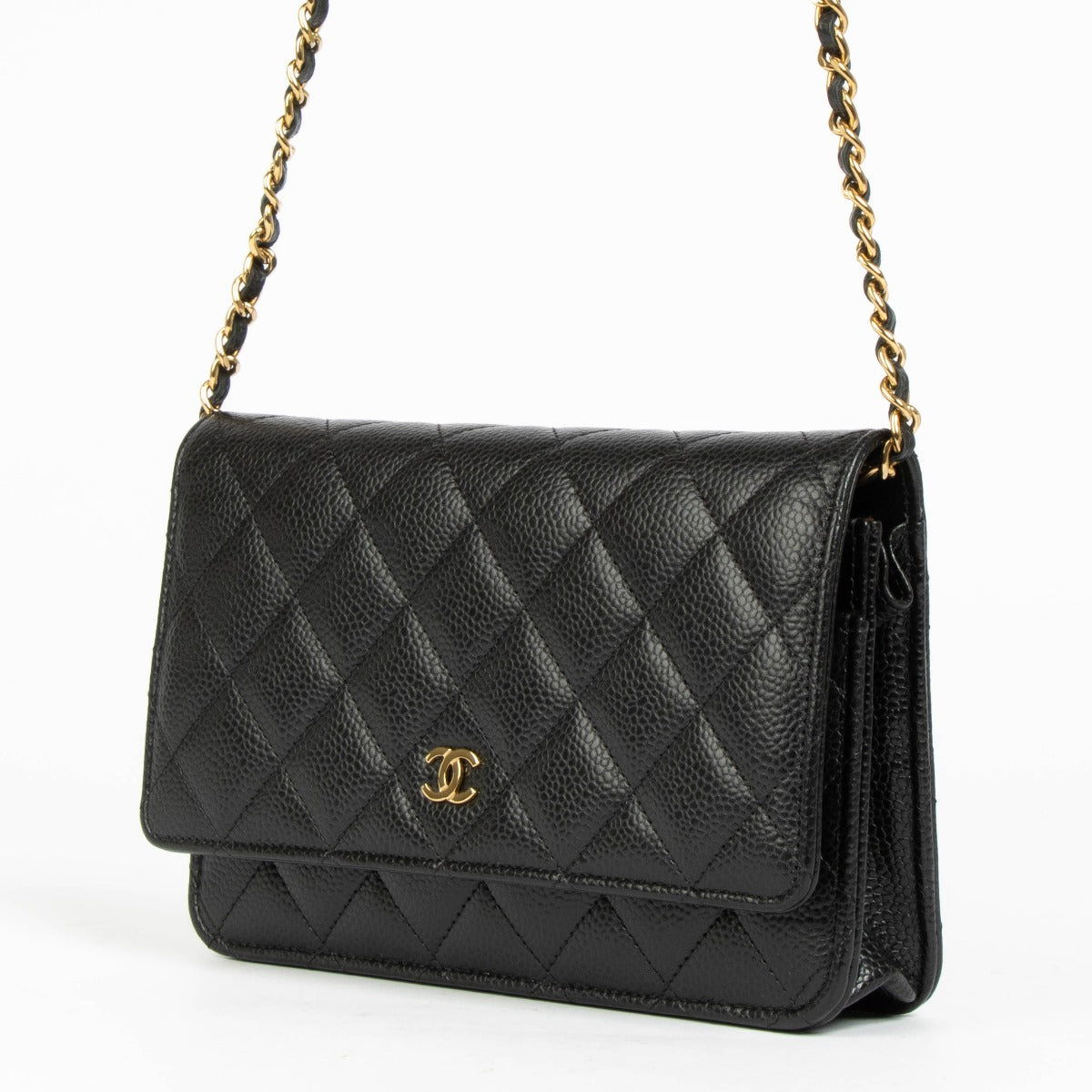 Authentic Chanel Black Caviar Wallet On Chain on Labellov.com