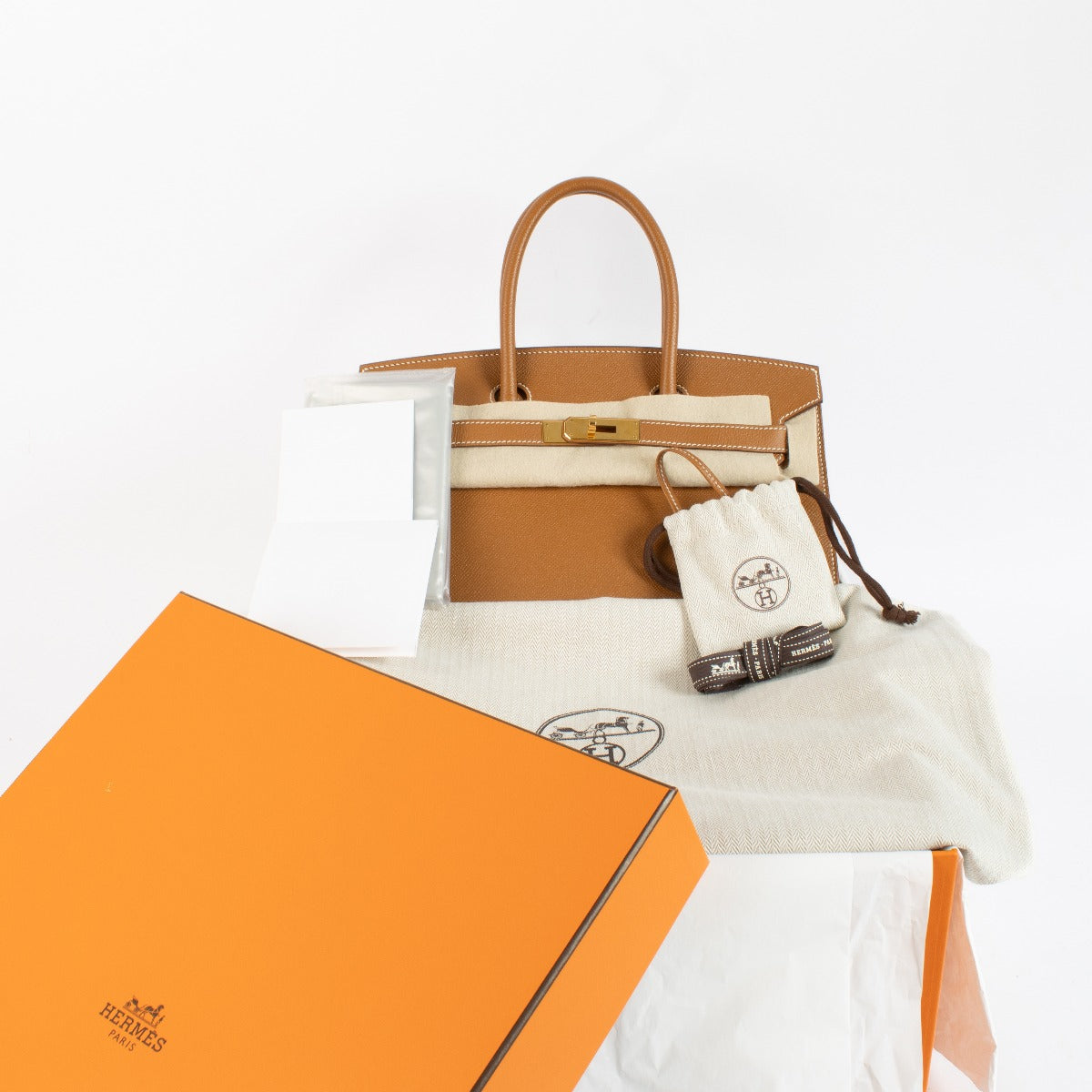 Authentic second hand Hermès Birkin 30 Sellier Gold Epsom Gold Hardware on www.labellov.com