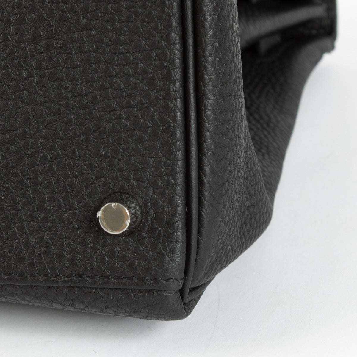 Hermès Kelly 28 Black Togo PHW