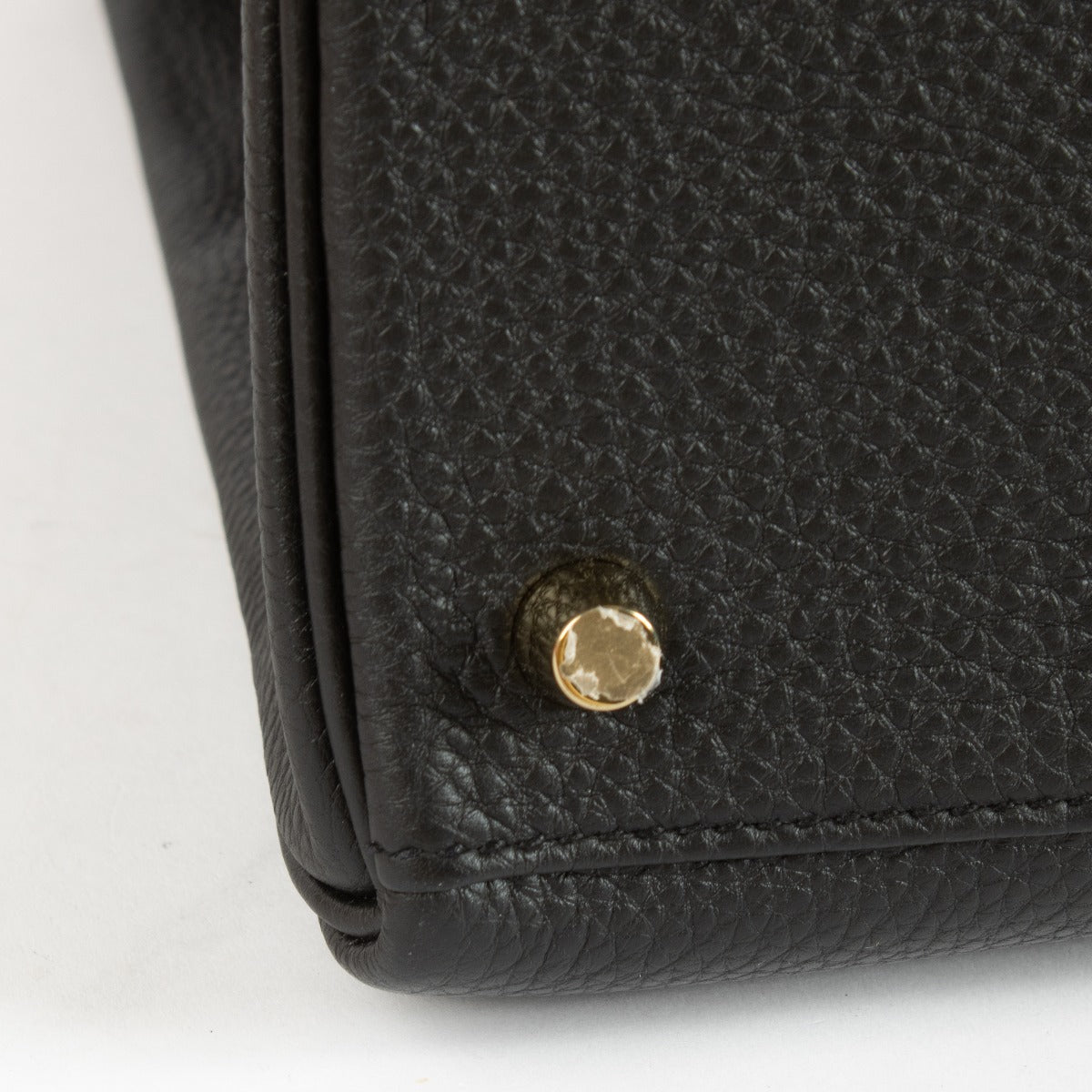 Hermès Kelly 32 Zwart Togo GHW