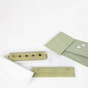 Authentic Van Cleef & Arpels Vintage Alhambra bracelet in 18 K yellow gold with five onyx motifs at Labellov.com.
