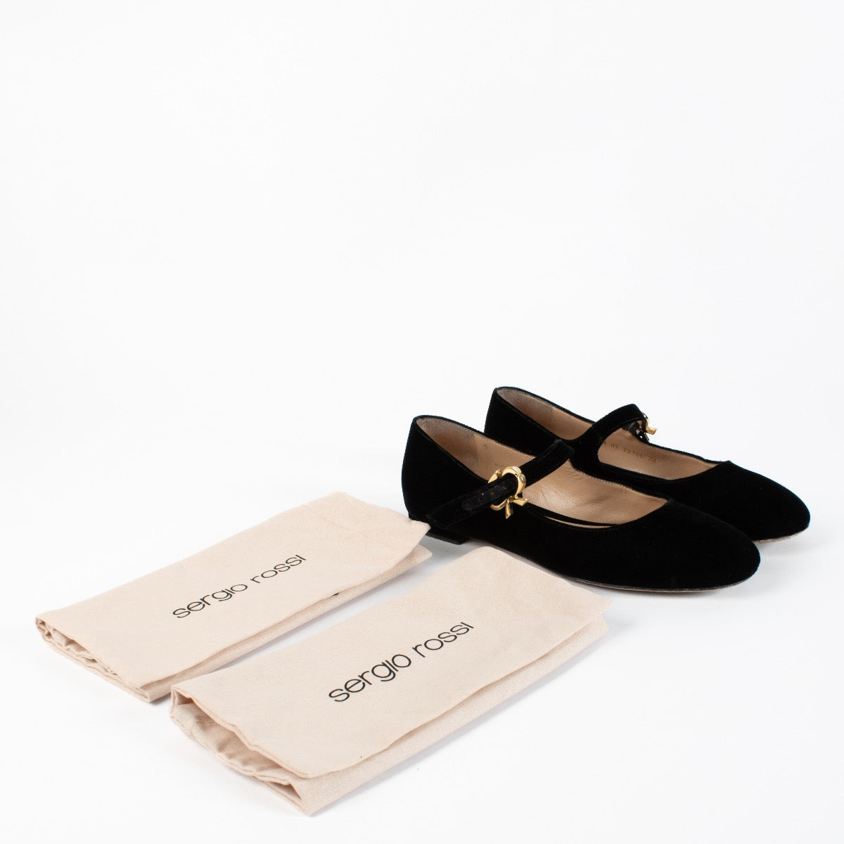 authentic preloved Gianvito Rossi Flats on Labellov.com