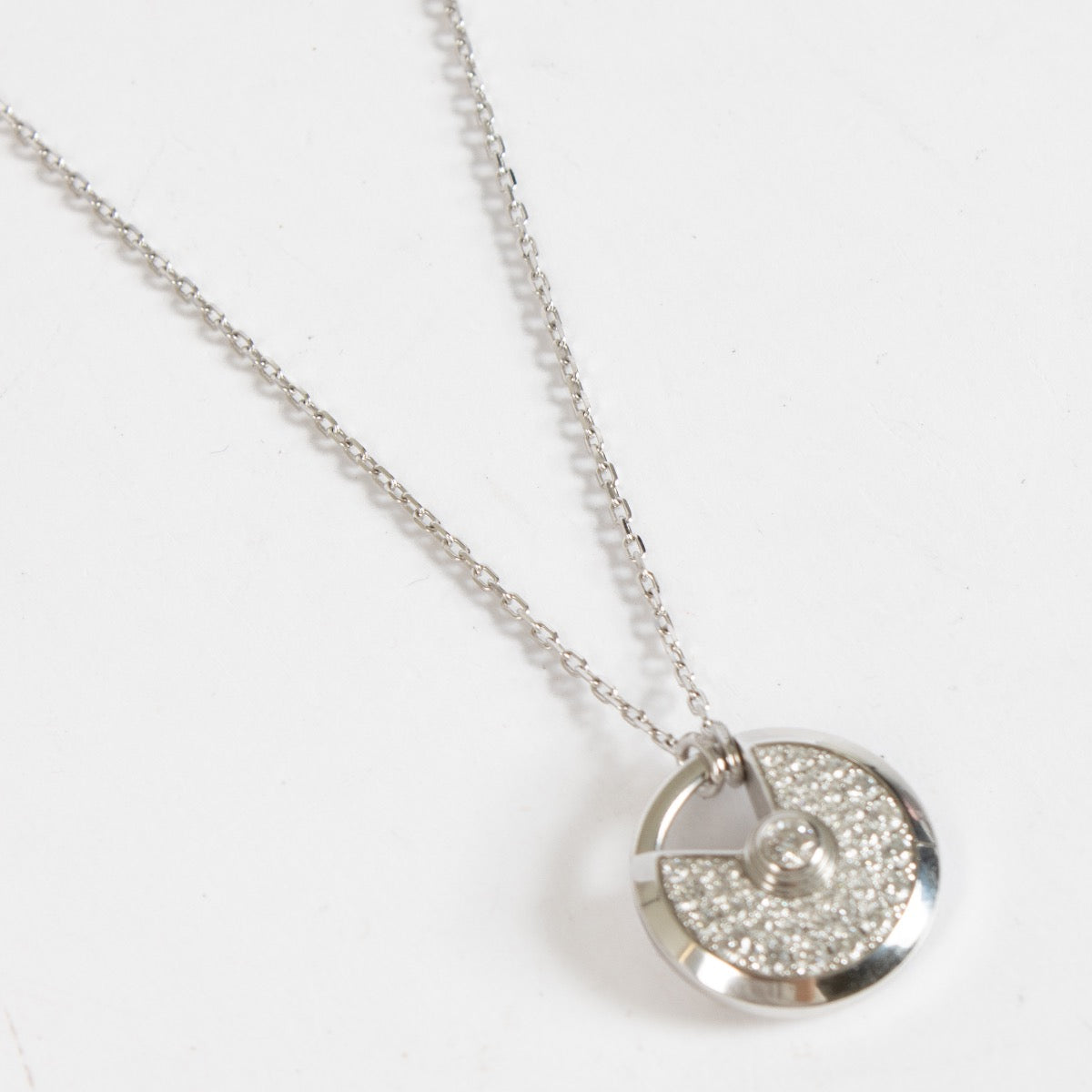 Collier Amulette de Cartier Cartier Or Blanc Diamants
