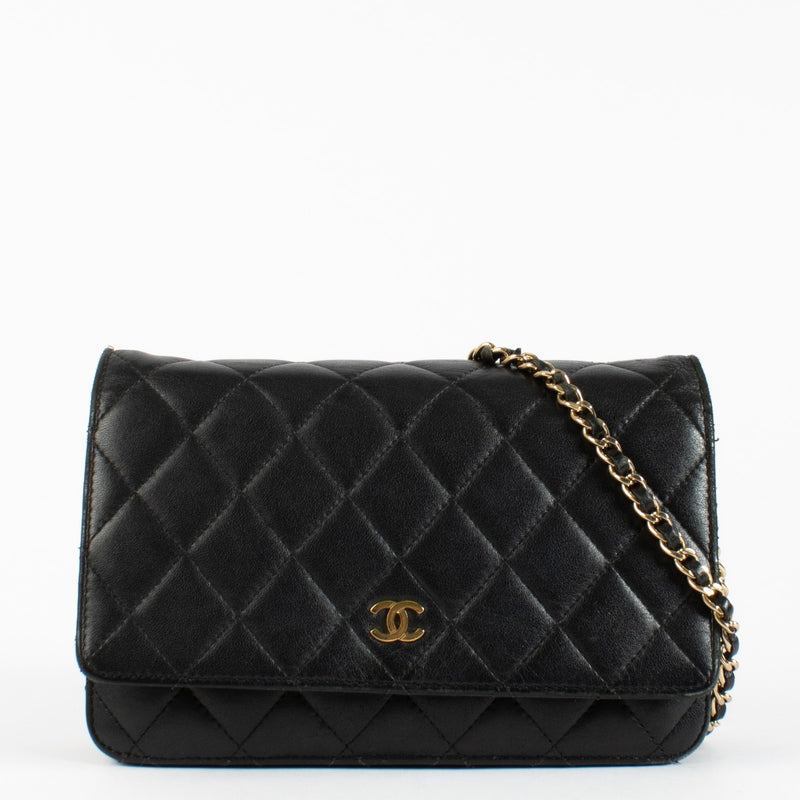 Authentic pre-loved Chanel Black Classic Wallet On Chain on Labellove.com