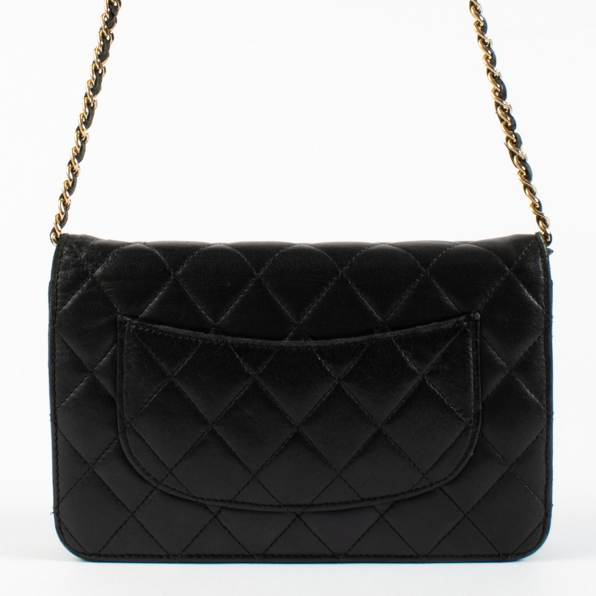 Authentic pre-loved Chanel Black Classic Wallet On Chain on Labellove.com