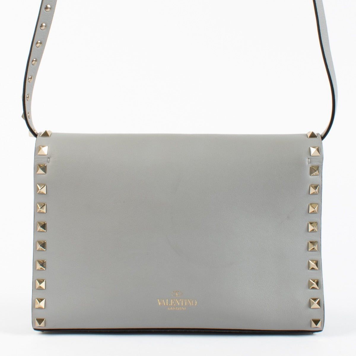 Authentic pre-loved Valentino Garavani Blue Rockstud Bag on Labellov.com
