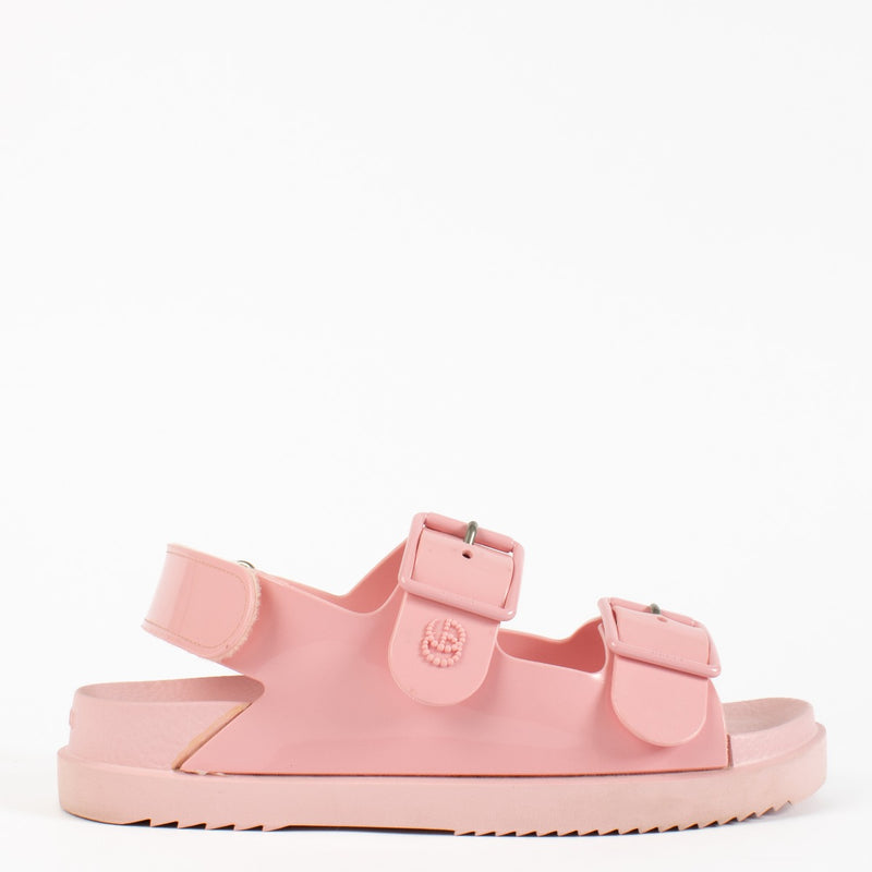 Authentic pre-loved Gucci Pink Sandals — Size 38 on Labellov.com