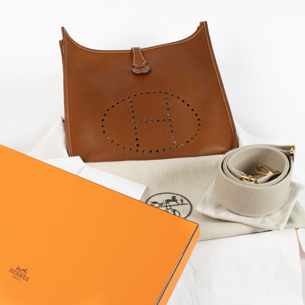 Hermès Evelyne III 29 Fauve/Ficelle Barenia Faubourg GHW