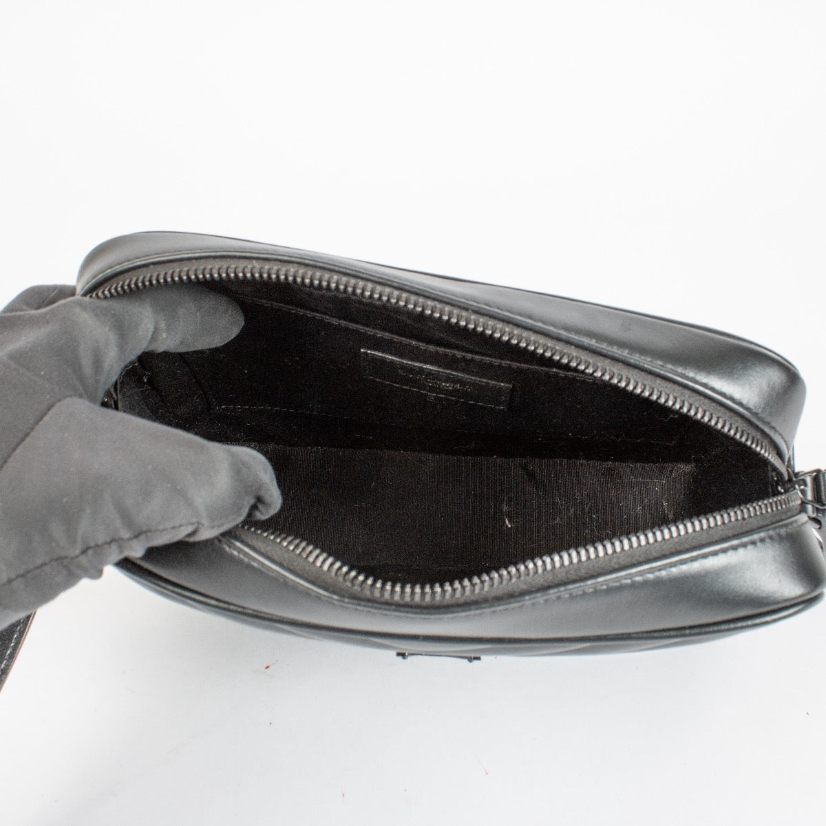 Authentic second-hand Saint Laurent Black Lou Camera Bag on labellov.com