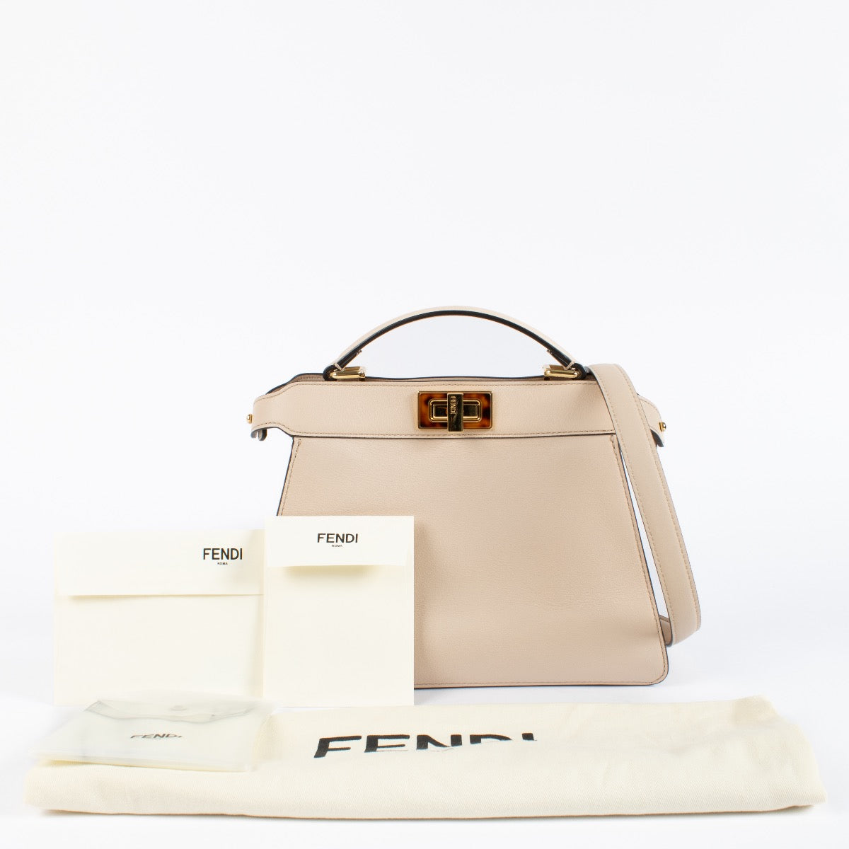 shop 100% authentic second hand Fendi Poudre ISeeU Medium Peekaboo Bag on Labellov.com
