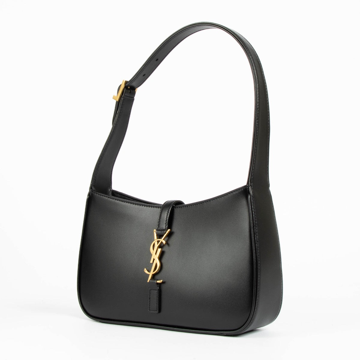 Authentic pre-loved Saint Laurent Black Le 5 à 7 Shoulder Bag on Labellov.com