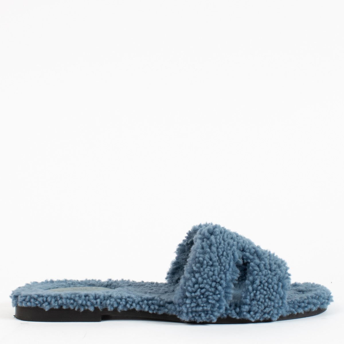 shop 100% authentic second hand Hermès Blue Oran Sandals - Size 41 on Labellov.com