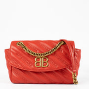 Authentic pre-loved Balenciaga Red BB Round Small Bag on Labellov.com