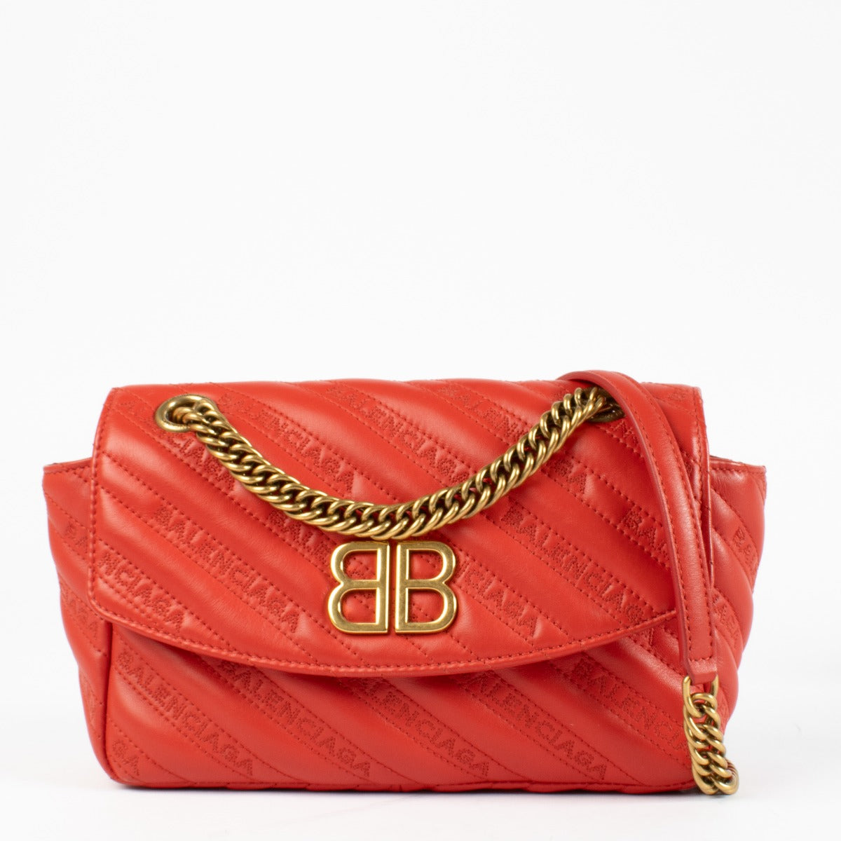 Authentic pre-loved Balenciaga Red BB Round Small Bag on Labellov.com