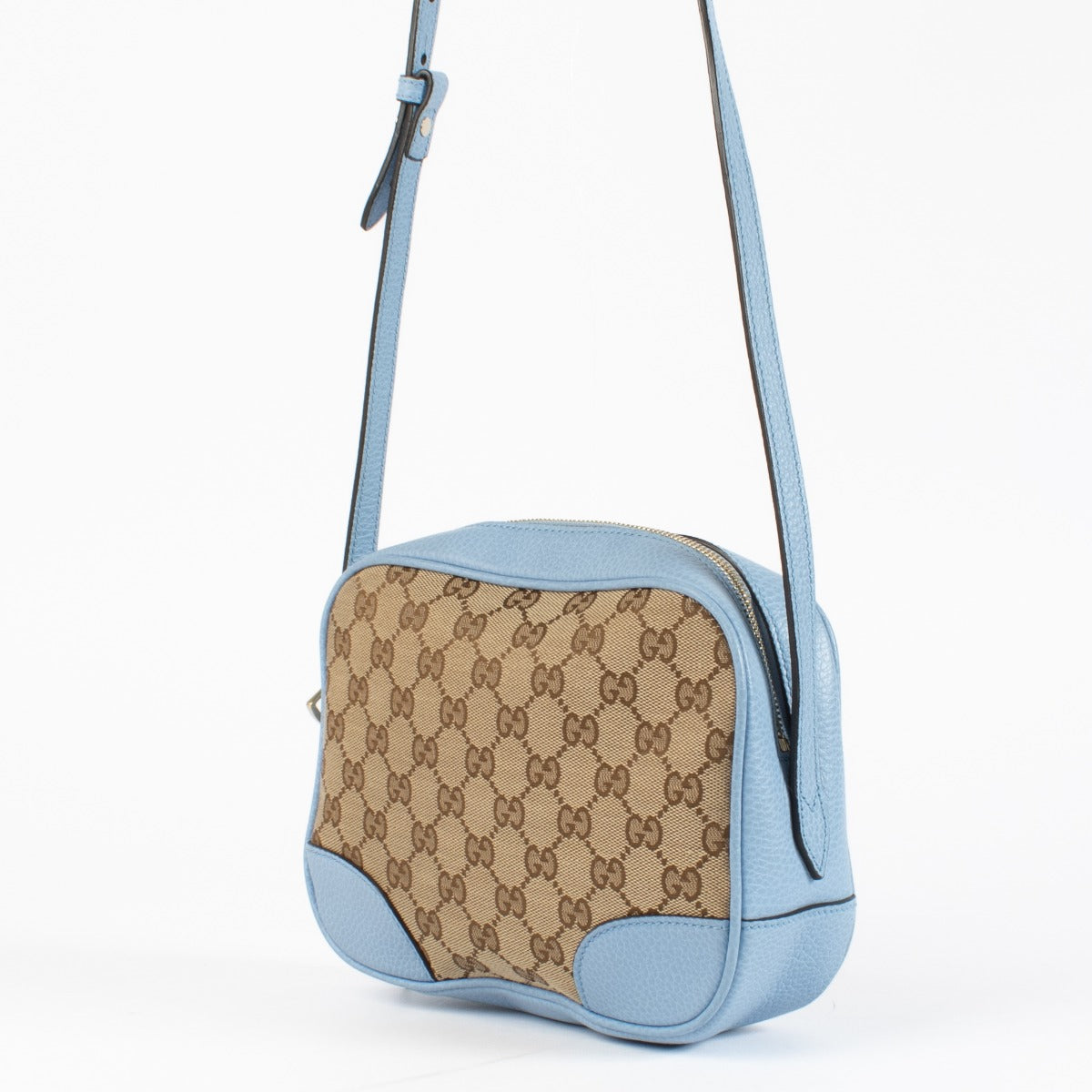 Authentic pre-loved Gucci Blue GG Canvas Camera Bag on Labellov.com